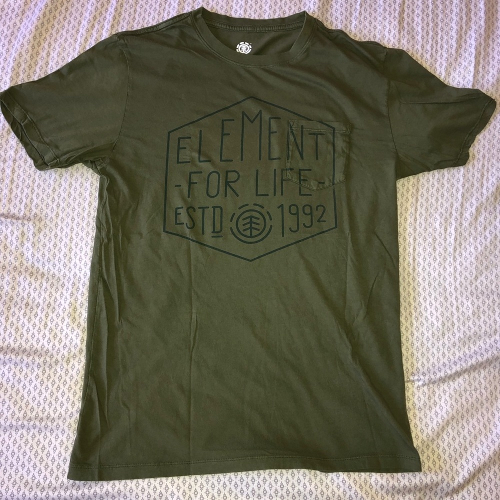 Element Tee Shirt (Men’s Medium)